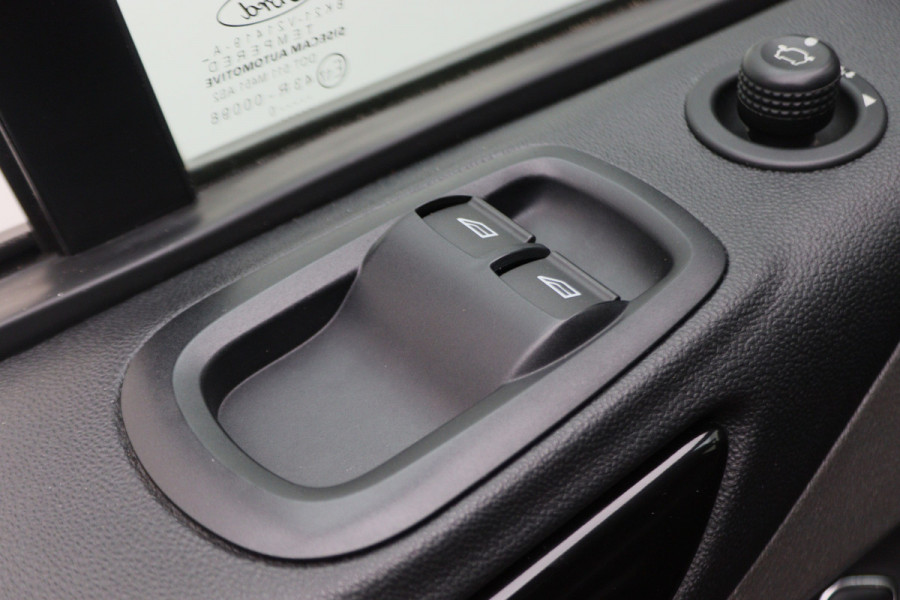 Ford Transit Custom 300 2.0 TDCI L2H1 DC 2x Schuifdeur,