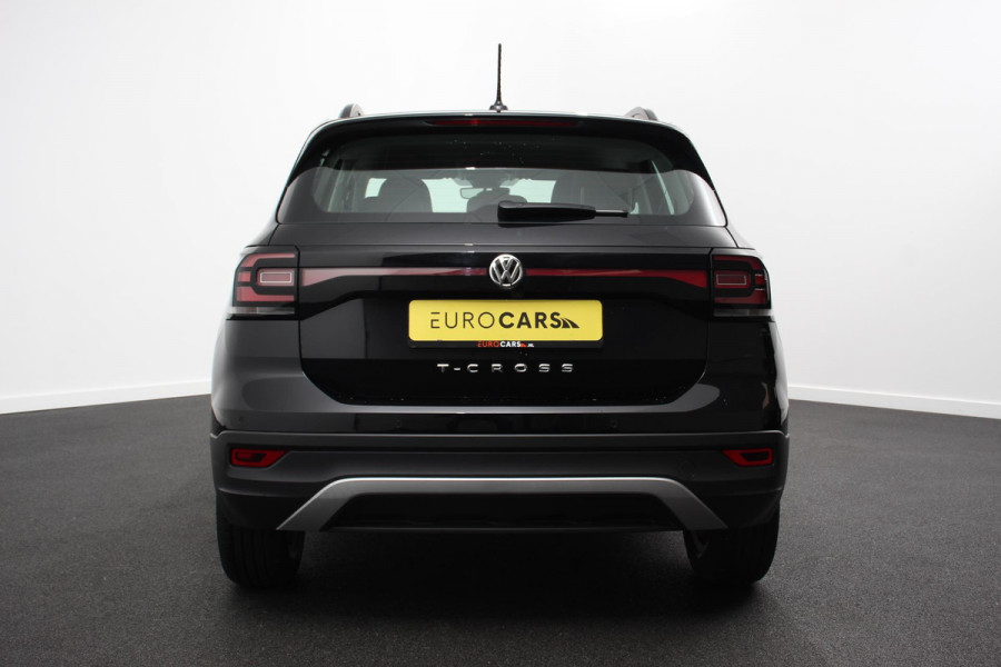 Volkswagen T-Cross 1.0 TSI 115pk DSG Life Plus Volkswagen T-Cross 1.0 TSI DSG Life Plus | Navigatie | Apple Carplay/ Android Auto | Climate Control | Adaptive Cruise Control | Lane/Side Assist | Camera | Stoelverwarming |