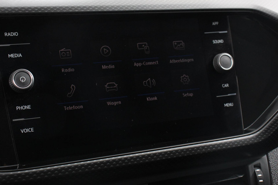 Volkswagen T-Cross 1.0 TSI 115pk DSG Life Plus Volkswagen T-Cross 1.0 TSI DSG Life Plus | Navigatie | Apple Carplay/ Android Auto | Climate Control | Adaptive Cruise Control | Lane/Side Assist | Camera | Stoelverwarming |