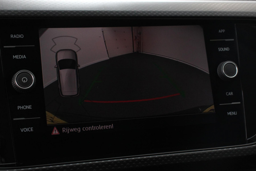 Volkswagen T-Cross 1.0 TSI 115pk DSG Life Plus Volkswagen T-Cross 1.0 TSI DSG Life Plus | Navigatie | Apple Carplay/ Android Auto | Climate Control | Adaptive Cruise Control | Lane/Side Assist | Camera | Stoelverwarming |