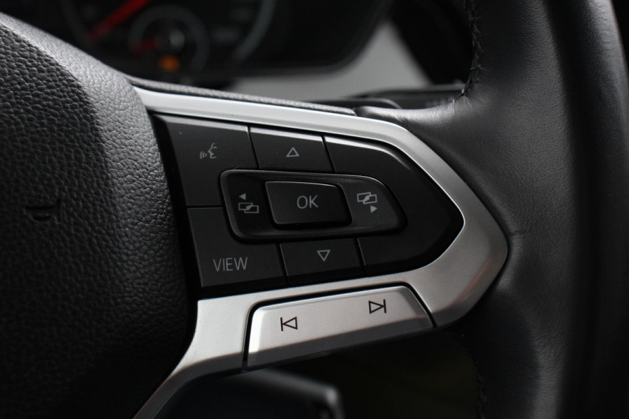 Volkswagen T-Cross 1.0 TSI 115pk DSG Life Plus Volkswagen T-Cross 1.0 TSI DSG Life Plus | Navigatie | Apple Carplay/ Android Auto | Climate Control | Adaptive Cruise Control | Lane/Side Assist | Camera | Stoelverwarming |