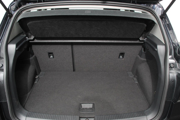 Volkswagen T-Cross 1.0 TSI 115pk DSG Life Plus Volkswagen T-Cross 1.0 TSI DSG Life Plus | Navigatie | Apple Carplay/ Android Auto | Climate Control | Adaptive Cruise Control | Lane/Side Assist | Camera | Stoelverwarming |