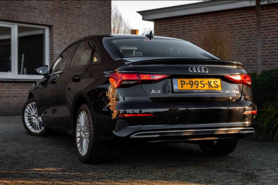 Audi A3 Limousine 30 TFSI Business Edition 110 PK Aut. Adaptive Virtual Keyless Stoelverwarming 17''