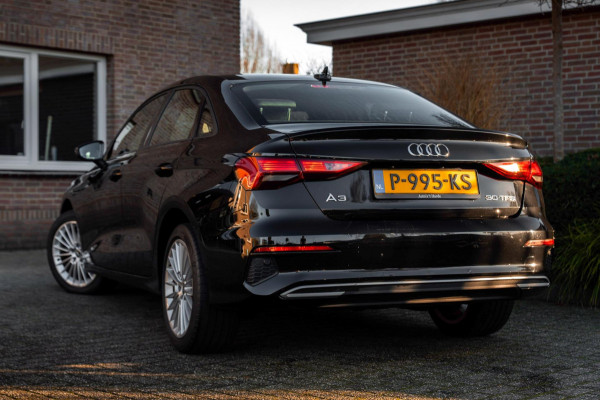 Audi A3 Limousine 30 TFSI Business Edition 110 PK Aut. Adaptive Virtual Keyless Stoelverwarming 17''
