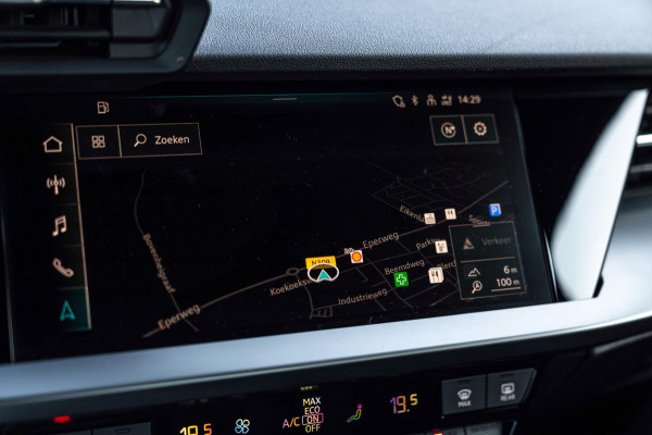 Audi A3 Limousine 30 TFSI Business Edition 110 PK Aut. Adaptive Virtual Keyless Stoelverwarming 17''