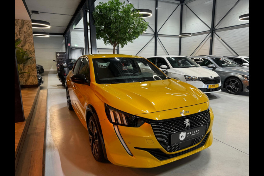 Peugeot 208 1.2 PureTech GT-Line Sport 131PK Garantie Carplay Sfeer LED Camera Cruise Clima Navi Rijklaar