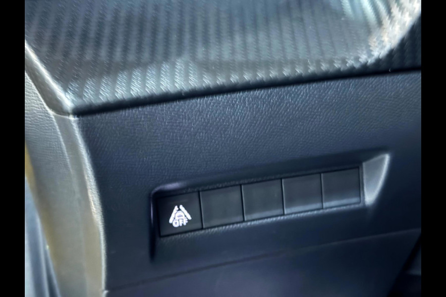 Peugeot 208 1.2 PureTech GT-Line Sport 131PK Garantie Carplay Sfeer LED Camera Cruise Clima Navi Rijklaar