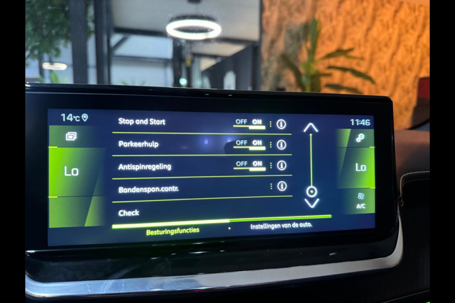 Peugeot 208 1.2 PureTech GT-Line Sport 131PK Garantie Carplay Sfeer LED Camera Cruise Clima Navi Rijklaar