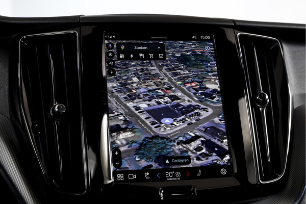 Volvo XC60 2.0 T6 Plug-in hybrid AWD Plus Black Edition | S/K-Panodak | Dig. Cockpit | Adapt. Cruise | Memory Stoelen | Elek. Klep | Stoel-+stuurverw. | 360 Camera | NAV+App. Connect | ECC | LM 21" | 2762