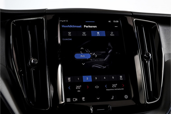 Volvo XC60 2.0 T6 Plug-in hybrid AWD Plus Black Edition | S/K-Panodak | Dig. Cockpit | Adapt. Cruise | Memory Stoelen | Elek. Klep | Stoel-+stuurverw. | 360 Camera | NAV+App. Connect | ECC | LM 21" | 2762