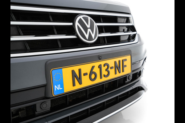 Volkswagen Tiguan 1.4 TSI R-Line Business+ (Plug-in) (INCL-BTW) Aut. *PANO | FULL-LED | ADAPTIVE-CRUISE | DIGI-COCKPIT | HEATED-COMFORTSEATS | NAV-FULLMAP | DAB+ | TOWBAR | PRIVACY-GLASS | ECC | PDC | 19''ALU