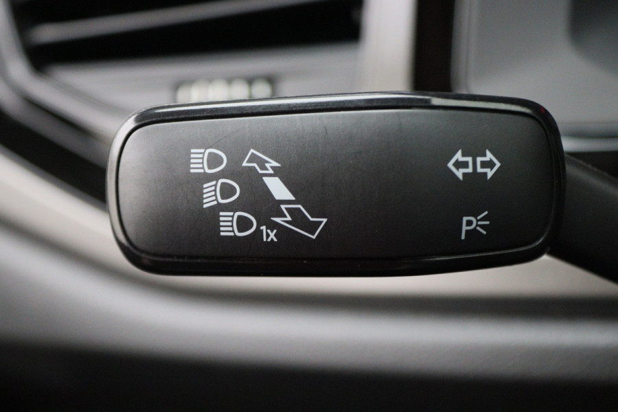 Volkswagen Polo 1.0 TSI Comfortline LED, Apple Carplay, ACC, Navigatie, PDC