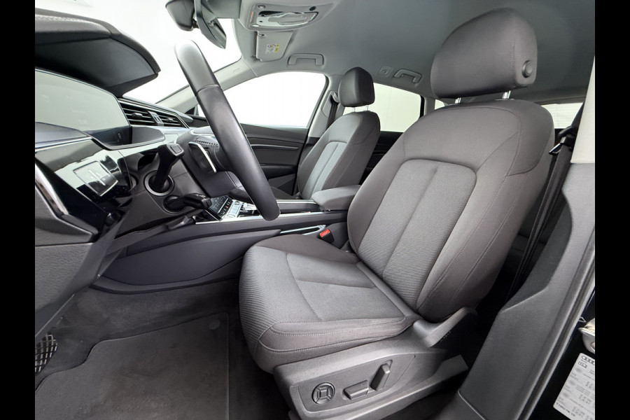 Audi e-tron 50 Quattro Business Edition 71kWh SOH 91% Navi Ecc Memory Camera DAB Pdc Stoelverwarming Elek.Stoelen Led Elek. Achterklep Lmv Privacy Glas Keyless Origineel Nederlandse Auto