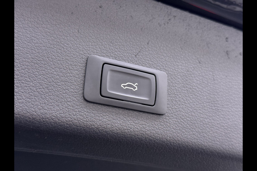 Audi e-tron 50 Quattro Business Edition 71kWh SOH 91% Navi Ecc Memory Camera DAB Pdc Stoelverwarming Elek.Stoelen Led Elek. Achterklep Lmv Privacy Glas Keyless Origineel Nederlandse Auto