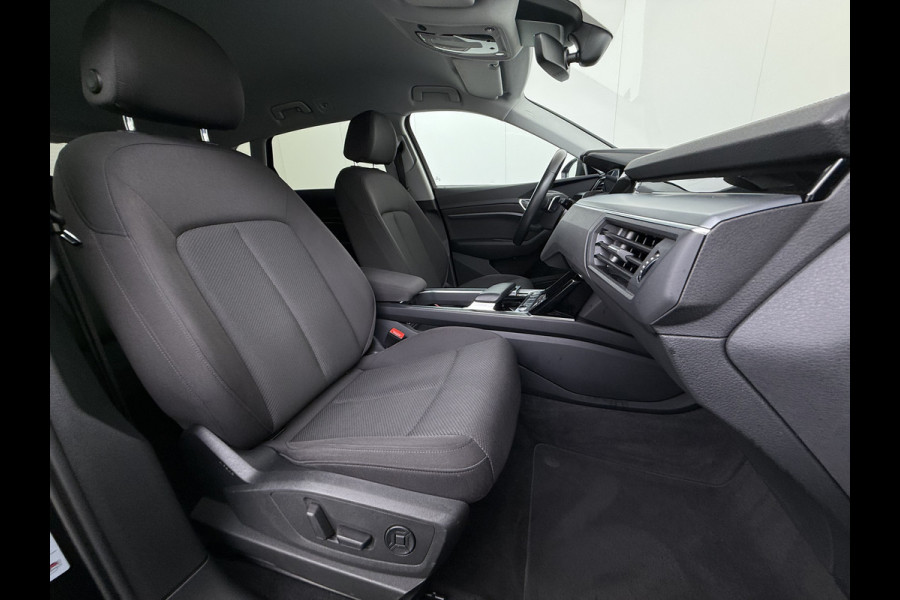 Audi e-tron 50 Quattro Business Edition 71kWh SOH 91% Navi Ecc Memory Camera DAB Pdc Stoelverwarming Elek.Stoelen Led Elek. Achterklep Lmv Privacy Glas Keyless Origineel Nederlandse Auto