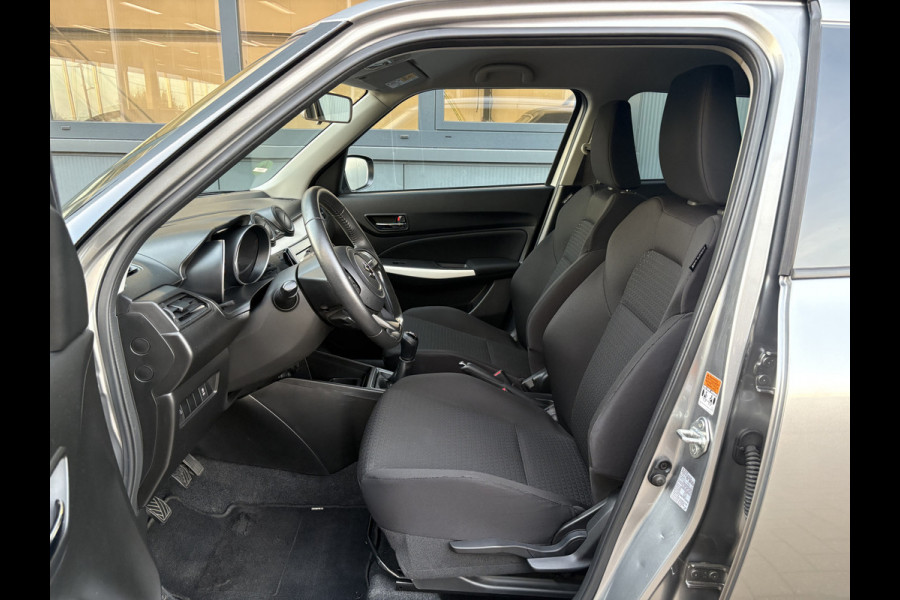 Suzuki Swift 1.2 90pk Select 5-drs. CAMERA/CARPLAY/AIRCO/LED/STOELVERW./16INCH