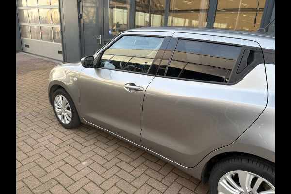 Suzuki Swift 1.2 90pk Select 5-drs. CAMERA/CARPLAY/AIRCO/LED/STOELVERW./16INCH
