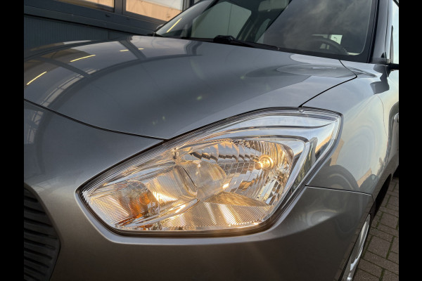 Suzuki Swift 1.2 90pk Select 5-drs. CAMERA/CARPLAY/AIRCO/LED/STOELVERW./16INCH