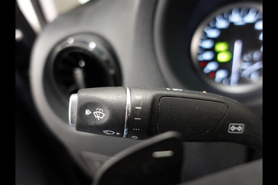Mercedes-Benz Vito 114 CDI Lang Automaat | Navigatie | Apple Carplay/Android Auto | Airco | Bluetooth | Trekhaak | Parkeer sensoren | Camera