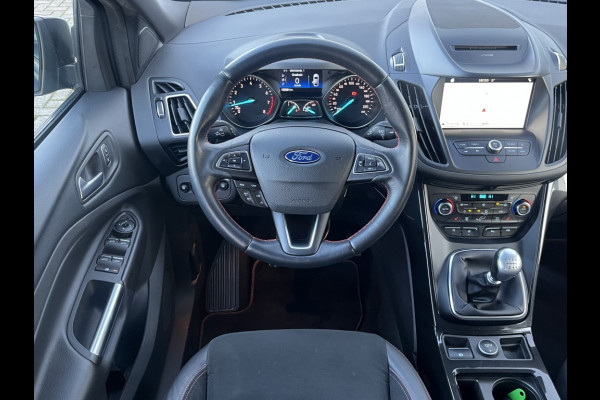 Ford Kuga 1.5 EcoB. ST Line TREKHAAK! WINTERPACK! XENON!