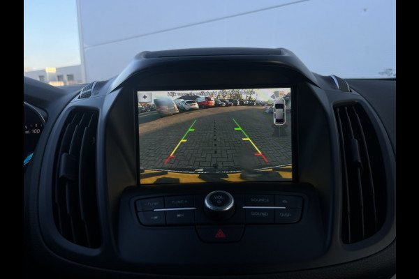 Ford Kuga 1.5 EcoB. ST Line TREKHAAK! WINTERPACK! XENON!