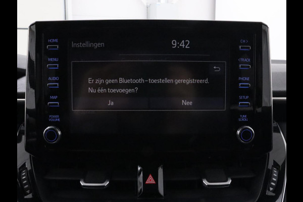 Toyota Corolla 1.8 Hybrid GR-Sport | Trekhaak | Stoelverwarming | Carplay | Camera | Sportstoelen | Park Assist | Half leder | Adaptive cruise | Climate control | Full LED | Keyless