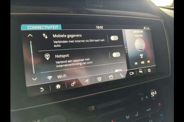 Jaguar F-Pace 2.0D AWD AUT-8 Portfolio Leer Pano-Dak Digitaal Dashboard Camera Meridian®-Audio Navi 4-Zone Ecc Android Auto Apple Carplay Pdc Stoel+Achterbankverwarming Elek.Stoelen+Memory Lmv 19" Bi-xenon Blind Spot Keyless Elek.Achterklep Origineel Nederlandse Auto Nieuwprijs  €87.786,- Zeer compleet!