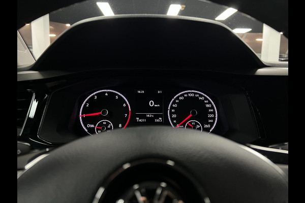 Volkswagen Polo 1.0 TSI DSG | Clima | PDC | Stoelverwarm. |