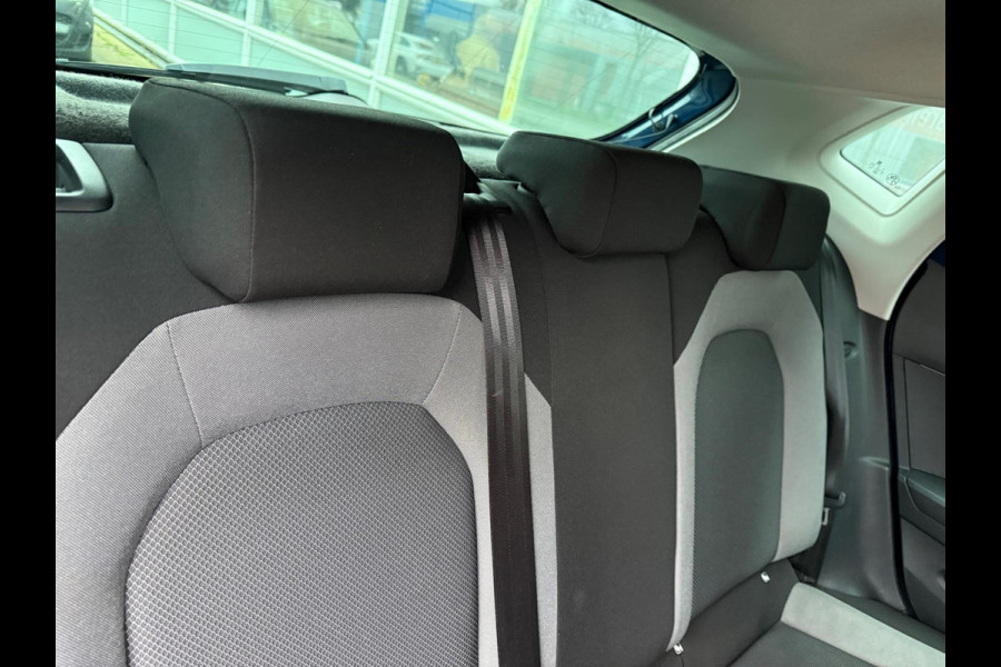 Seat Ibiza 1.0 TSI Style I Airco I Cruise I Carplay I PDC