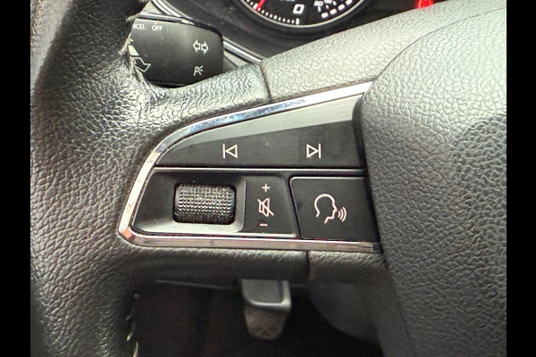 Seat Ibiza 1.0 TSI Style I Airco I Cruise I Carplay I PDC