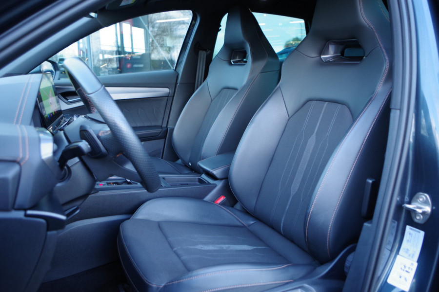 CUPRA Formentor 1.4 e-Hybrid VZ 245 PK Performance, Panoramadak, Keyless, Trekhaak, Adap. Cruise Control