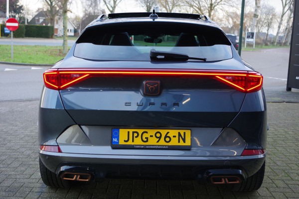 CUPRA Formentor 1.4 e-Hybrid VZ 245 PK Performance, Panoramadak, Keyless, Trekhaak, Adap. Cruise Control