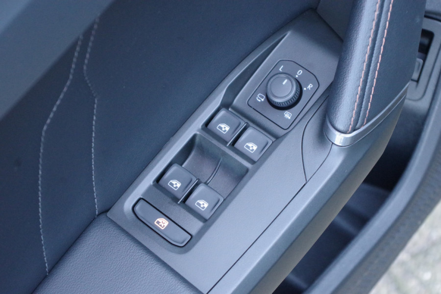 CUPRA Formentor 1.4 e-Hybrid VZ 245 PK Performance, Panoramadak, Keyless, Trekhaak, Adap. Cruise Control