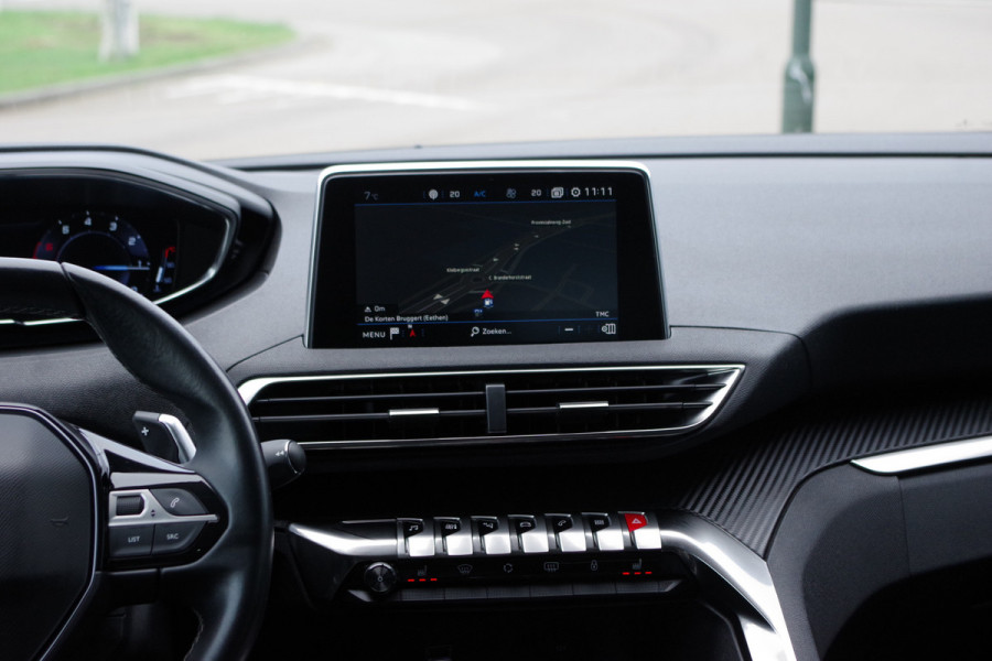 Peugeot 3008 1.2 PureTech 130 PK Automaat Blue Lease Premium, Trekhaak, Cruise Control, Camera