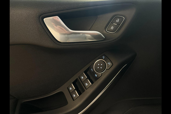 Ford Fiesta 1.0 EcoBoost Titanium AIRCO CLIMA NAVI VIA APP BLUETOOTH SCHERM PRIVACYGLAS VELGEN PDC ZEER NETTE AUTO