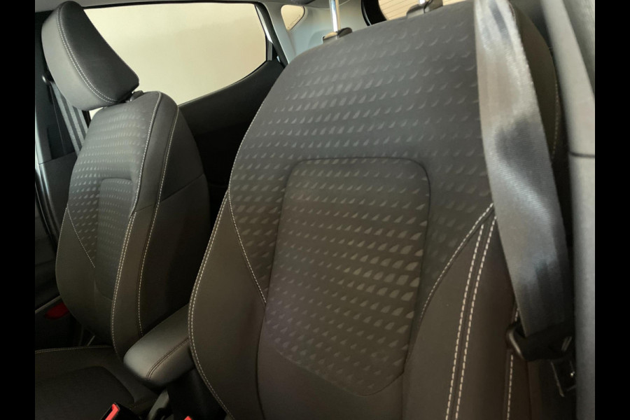 Ford Fiesta 1.0 EcoBoost Titanium AIRCO CLIMA NAVI VIA APP BLUETOOTH SCHERM PRIVACYGLAS VELGEN PDC ZEER NETTE AUTO