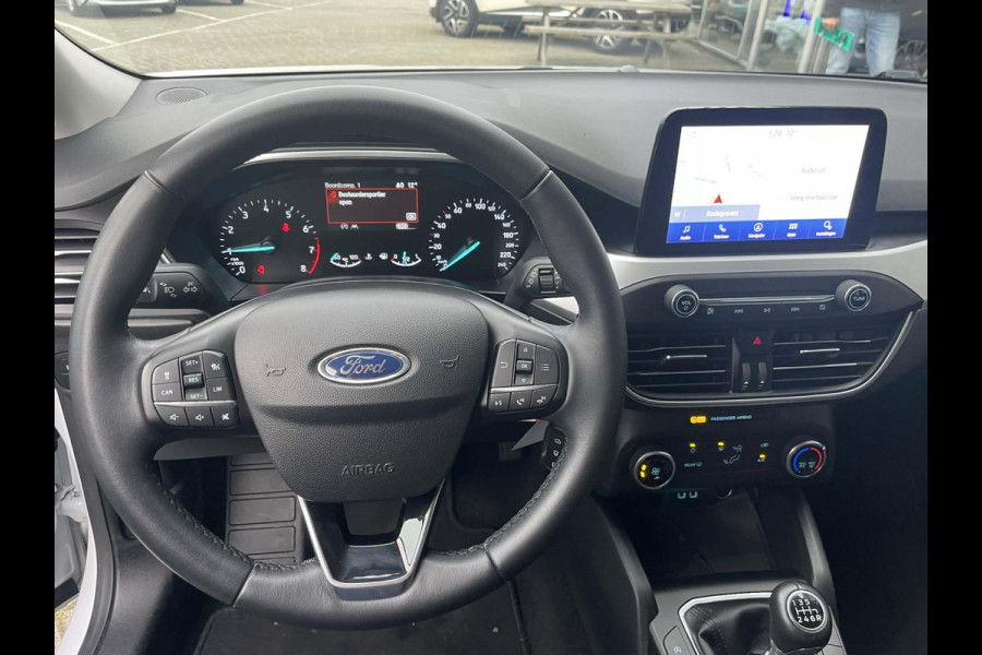 Ford FOCUS Wagon 1.0 EcoBoost Trend Edition Business / comfort stoelen / camera