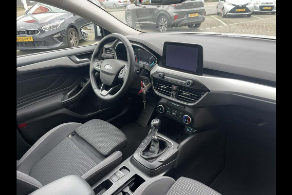 Ford FOCUS Wagon 1.0 EcoBoost Trend Edition Business / comfort stoelen / camera