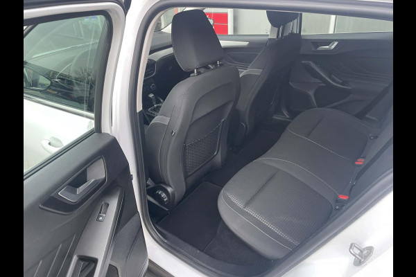 Ford FOCUS Wagon 1.0 EcoBoost Trend Edition Business / comfort stoelen / camera