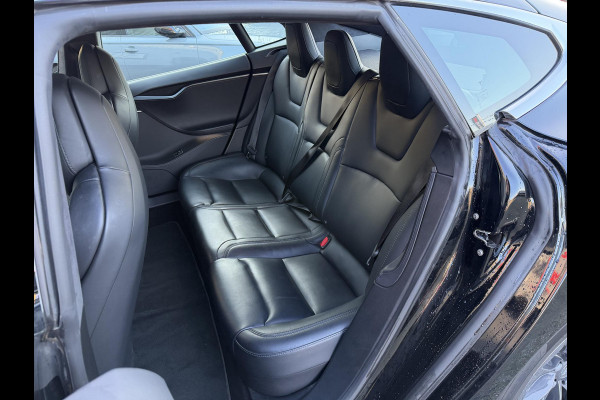Tesla Model S 75D Base | Autopilot | Panoramadak | Camera | Elektrische Achterklep | Lichtmetalen Velgen |