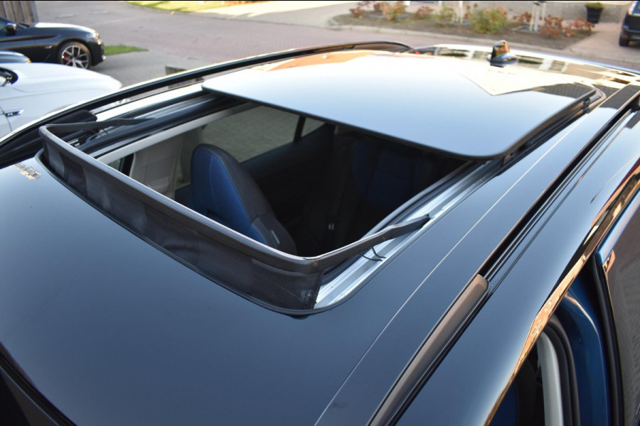 Lynk & Co 01 1.5 | TREKHAAK | INFINITY | SOH 94% | PANO | NAP | DEALER ONDERHOUDEN | CAMERA | APPLE CARPLAY | ANDROID AUTO