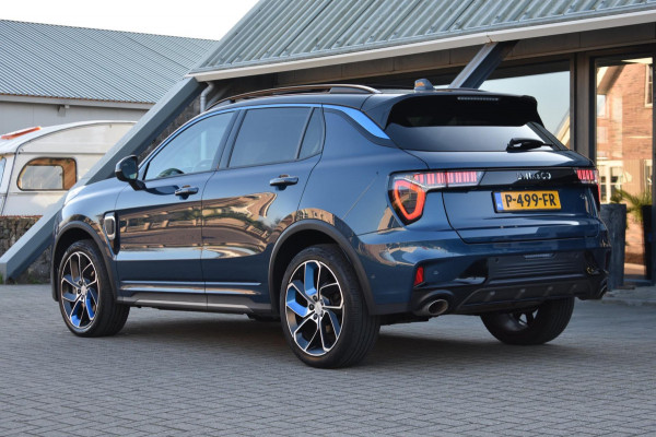 Lynk & Co 01 1.5 | TREKHAAK | INFINITY | SOH 94% | PANO | NAP | DEALER ONDERHOUDEN | CAMERA | APPLE CARPLAY | ANDROID AUTO