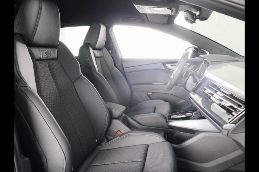 Audi Q4 e-tron 45 S edition Competition 82 kWh 286 pk | Assistentiepakket plus | Comfortpakket plus | Ambient lichtpakket | Optiekpakket zwart plus |