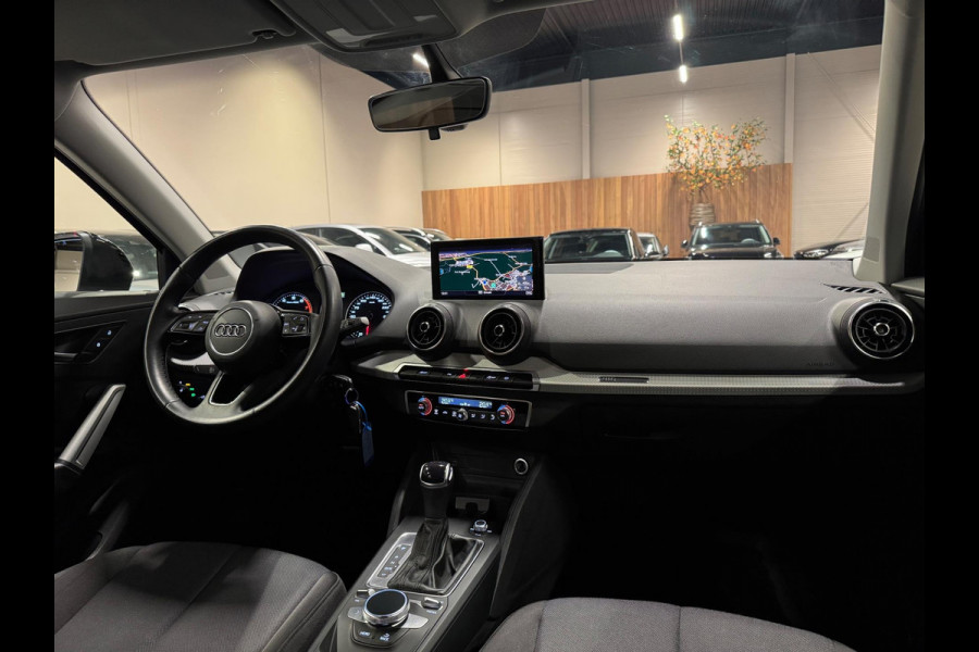 Audi Q2 35 TFSI 150PK S-Tronic, Apple Carplay, Navi, Clima, Multistuur, PDC, Android Auto, Bluetooth/Tel, Volledig Onderhouden
