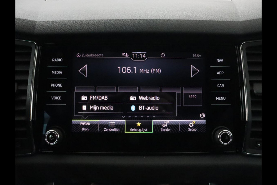 Škoda Kodiaq 1.5 TSI Business Edition 7-persoons | Leder/Alcantara | Trekhaak | Stoelverwarming | Camera | Carplay | DAB | Full LED | Navigatie