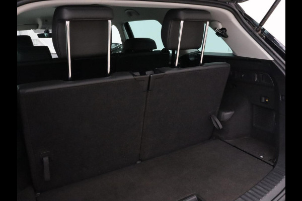 Škoda Kodiaq 1.5 TSI Business Edition 7-persoons | Leder/Alcantara | Trekhaak | Stoelverwarming | Camera | Carplay | DAB | Full LED | Navigatie