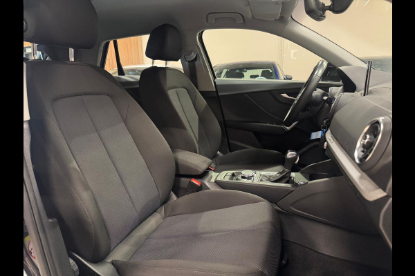 Audi Q2 35 TFSI 150PK S-Tronic, Apple Carplay, Navi, Clima, Multistuur, PDC, Android Auto, Bluetooth/Tel, Volledig Onderhouden
