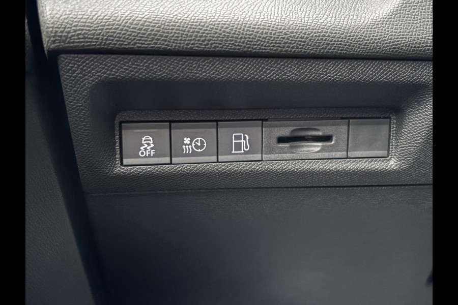 Peugeot 308 1.6 HYbrid 225 GT Pack Business | Plug-in Hybride PHEV | Stoel- & Stuurverwarming | 360 Camera | Adaptieve Cruisecontrol  | Elektrisch Verstelbare AGR Memory Stoel | Focal Audio |