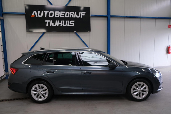 Škoda Octavia Combi 1.0 e-TSI Business Edition Plus Automaat - N.A.P. Airco, Cruise, Navi, PDC, Camera, Trekhaak.