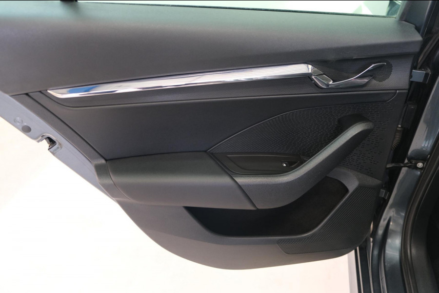 Škoda Octavia Combi 1.0 e-TSI Business Edition Plus Automaat - N.A.P. Airco, Cruise, Navi, PDC, Camera, Trekhaak.